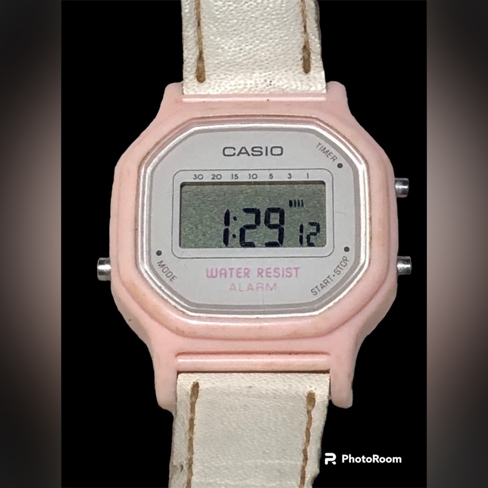 (616)Vintage Casio Pale Pink Digital Watch with White Strap